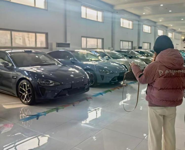 开了一年半的车折损10万，小米二手车崩了？