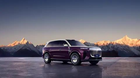 岚图泰山：深度体验鸿蒙座舱5，智能与舒适如何服务日常出行？