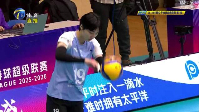 周页彤今天表现很好，线路打得很清晰，不糟蹋球