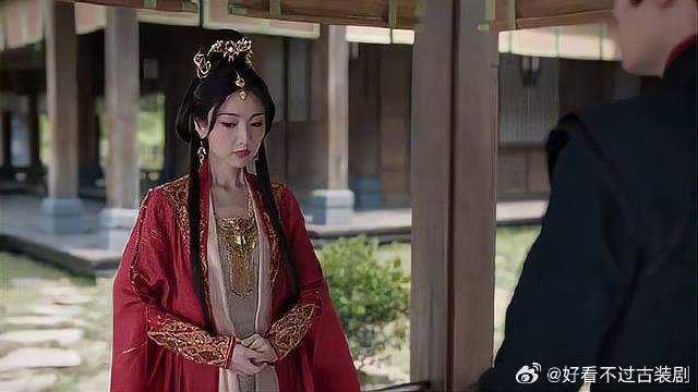 大皇子一阵风靠近，却温柔整理发髻，北齐公主被硬控