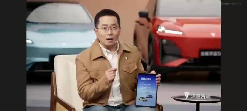 深蓝S07全球销量破30万辆，L3级自动驾驶号牌落户