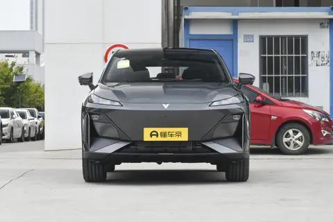 解读深蓝S07，舒适空间与均衡性能的不错之选，你怎么看？