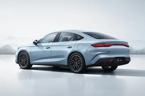 10-15万元预算，率先推荐的三款新能源车型，都适合家用