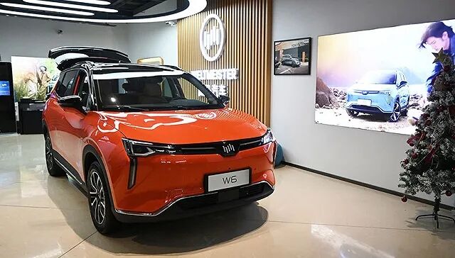 威马“锁电”致续航骤减,车主联名起诉