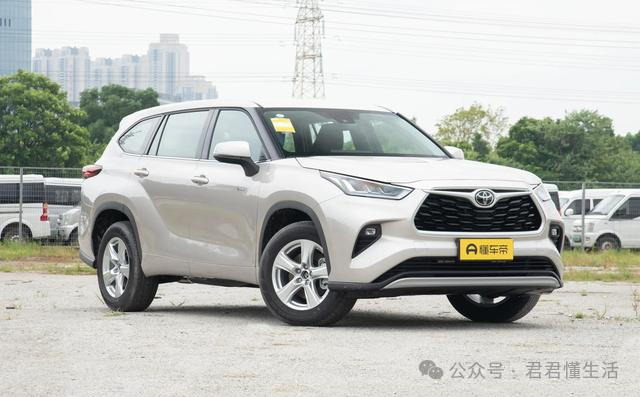 买SUV需慎重!2025最新保值率排名:汉兰达第14,CR-V领先星越L