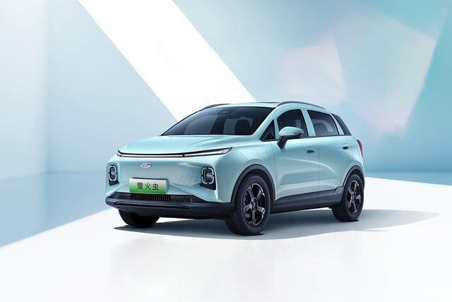 想买小型代步车?这三款就不错,节能环保,还穿梭自如!