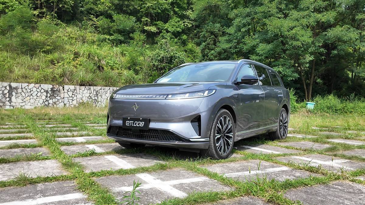 eπ008五座版，20万内家用大五座SUV闭眼入