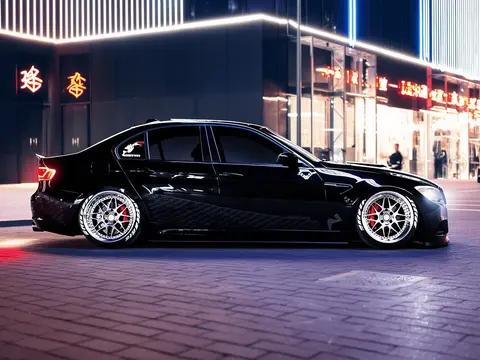 新能源汽车二手车保值率揭秘：为何普遍偏低？