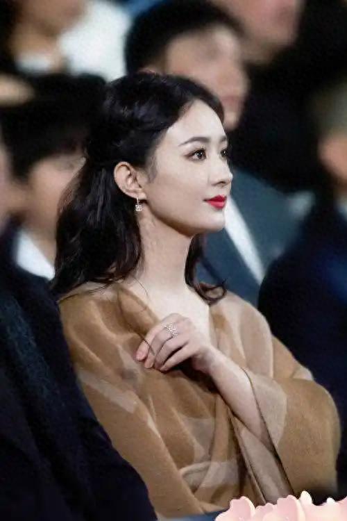 赵丽颖三大经典角色：花千骨封神，盛明兰成“电子榨菜”