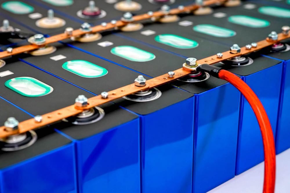 “换一块电池比买车还贵” 首批新能源车主的八年之痒