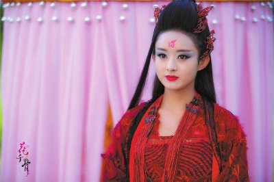 现象级作品《花千骨》收官 赵丽颖不想走没过瘾- Micro Reading