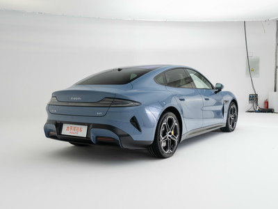 小米su7与特斯拉model3