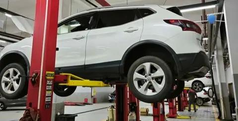 汽车保养按照时间还是公里数？