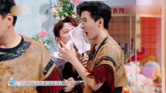 蔡国庆泼唐禹哲，眼神自带“杀气”，杨迪直呼绝了！