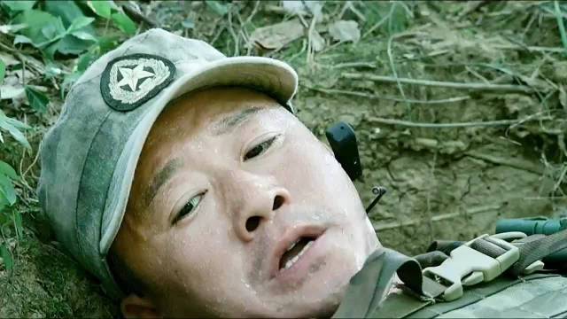 演戏被迫遭遇战，没人警戒嘛？