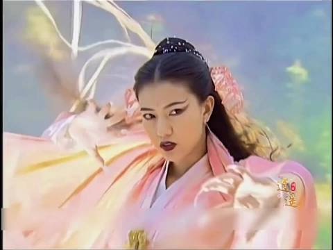 周芷若与黄衫女九阴白骨爪大比拼！