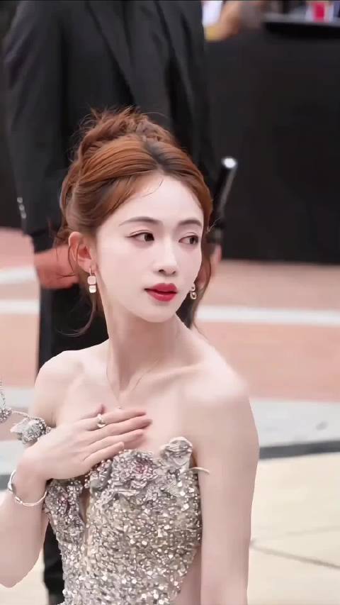 吴谨言的状态简直也太好了吧，每一次看到他的时候都很美