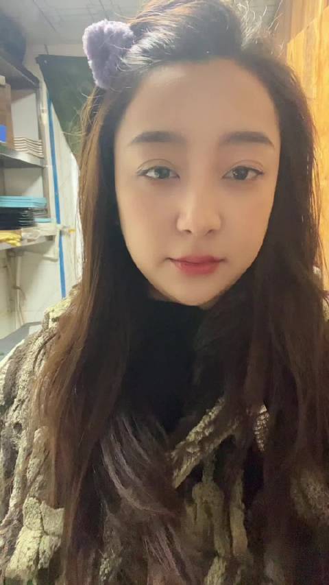 一波接一波，阿拉丁19年老店，包房满内容太过真实 上热搜