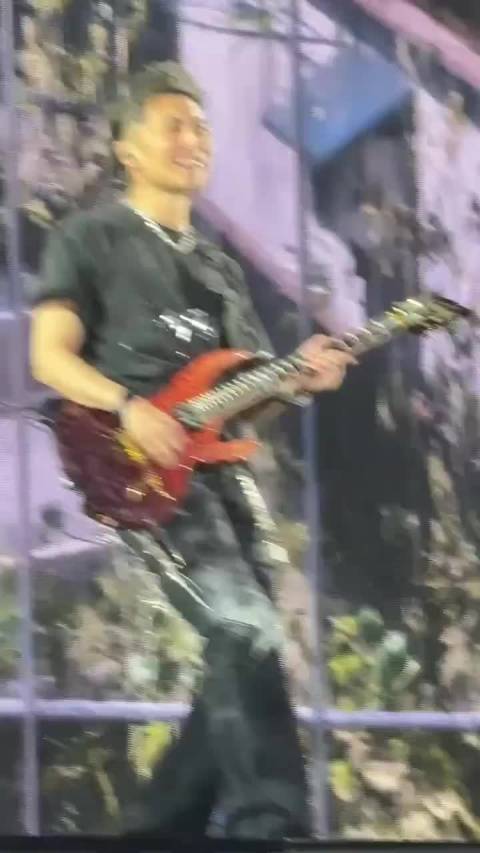 热恋中过度追问源于害怕失去