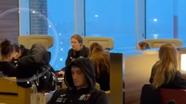 朱婷随科内利亚诺赴土耳其参加女排欧冠小组赛