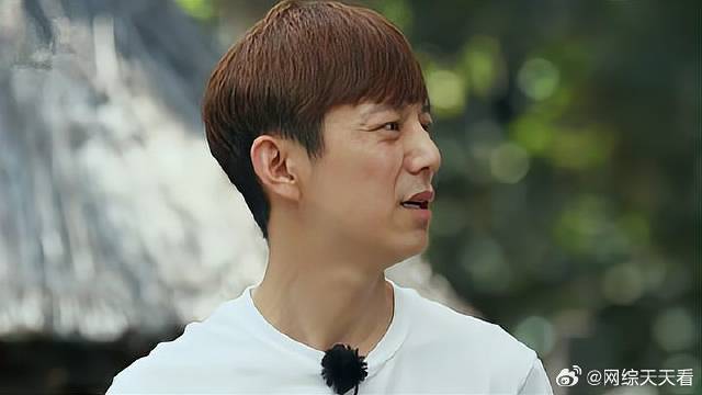 黄磊不愿意做饭，把最难的任务吩咐给何炅，何老师都要碎了！