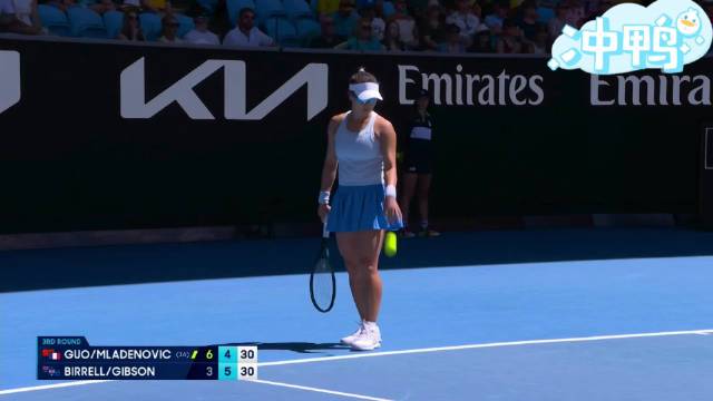 澳网女双郭涵煜梅拉德诺维奇次盘4-6憾负