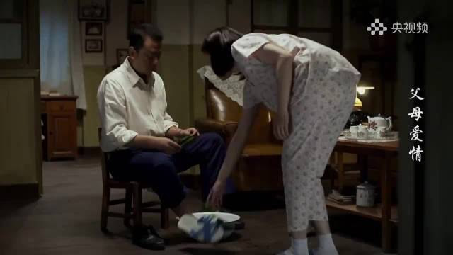 父母爱情：江德福撩人真有一手，情话张嘴就来，听得安杰羞红了脸！