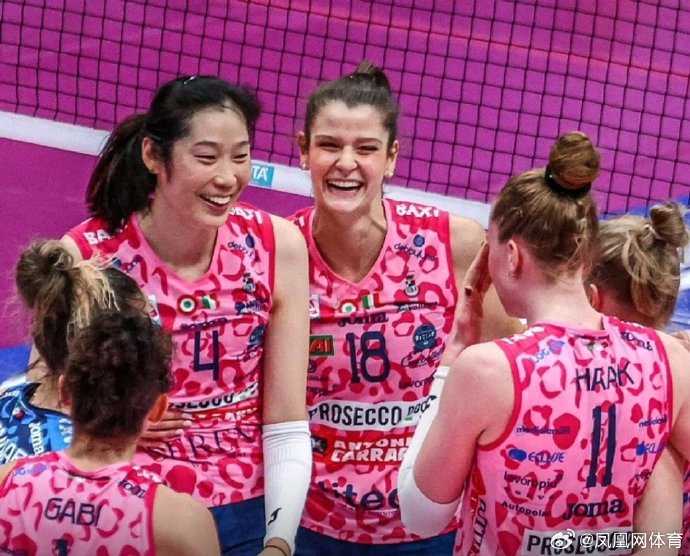 朱婷神仙球助科内利亚诺3-0胜斯坎迪奇夺冠