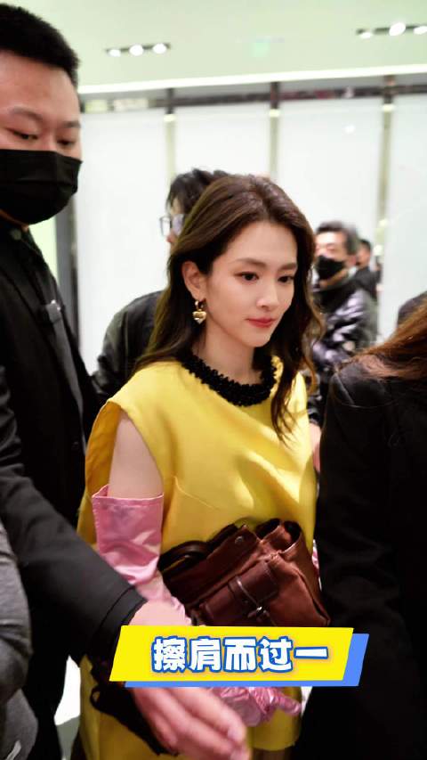 记录5次距离不到0.1米看陈昊宇，皮肤在发光