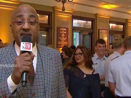 奥尼尔坦言：对霍华德的批评毫无敌意，纯粹是助推他迈向更高处