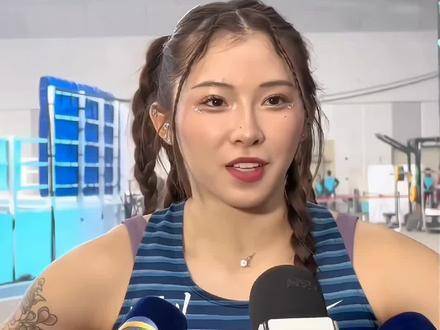 吴艳妮 实力与颜值兼具