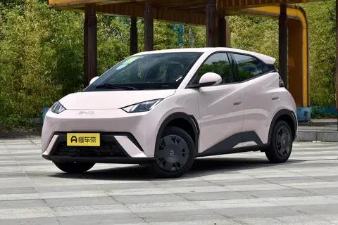 定位小型车的比亚迪海鸥，价格不高 适用于城市代步