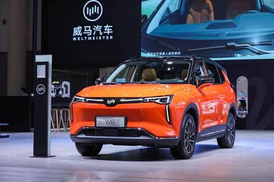 新势力“复活赛”开启 没时间做\"时间的朋友\"