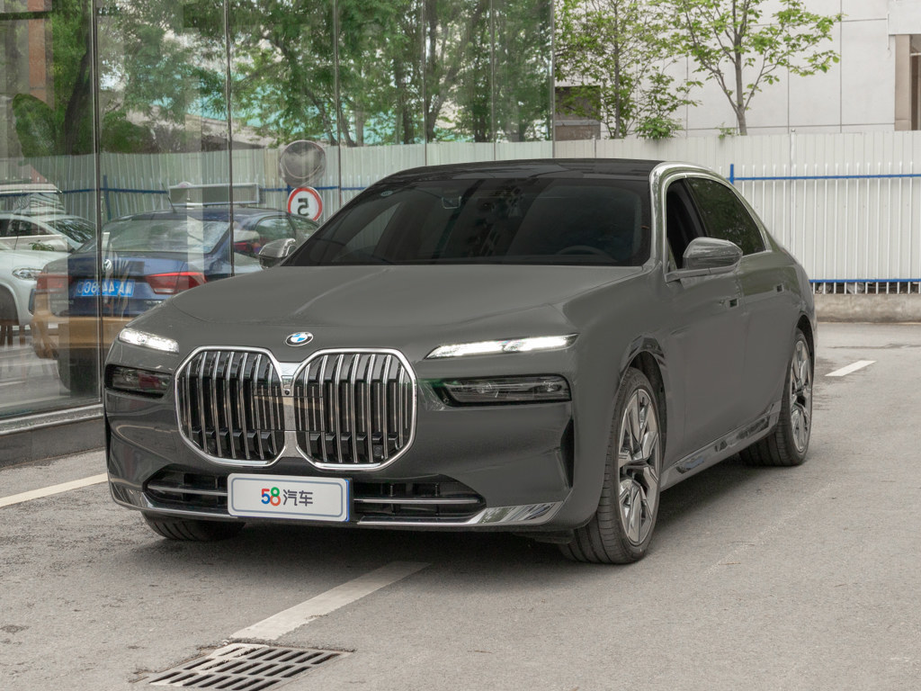 遥控泊车与自动泊车：哪个更胜一筹？