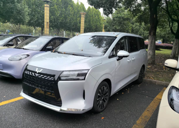 星光730真这么香吗?为了这扇门，车主放弃了SUV_太平洋号