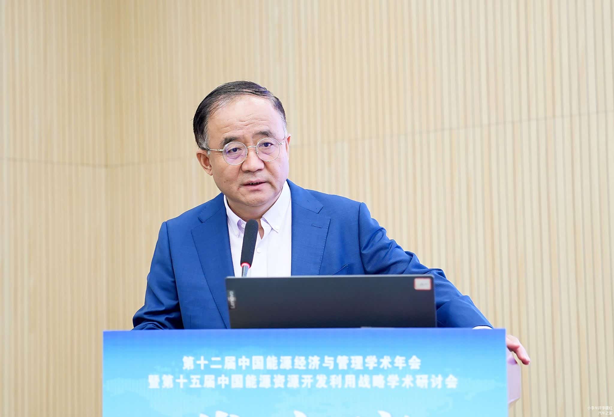 买纯电车，多少续航合适？这位专家说了，600公里都是浪费