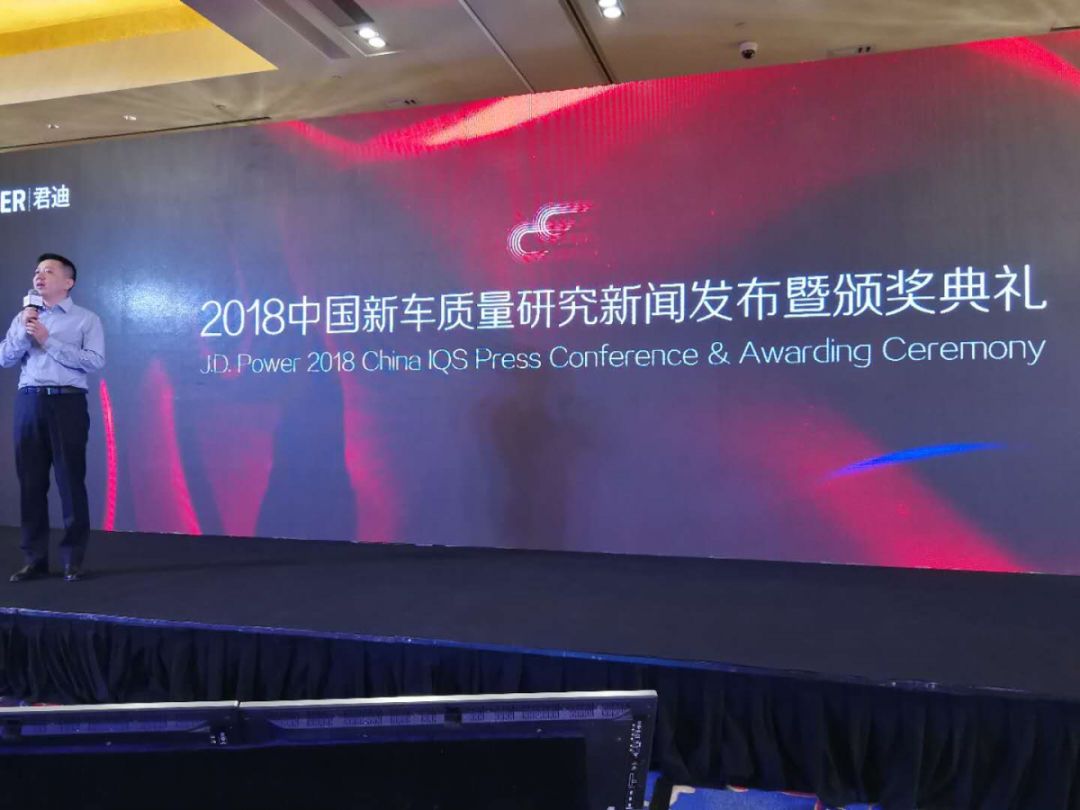 汽车智能网联的正与反