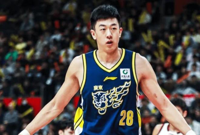 广东107-97山西4好消息!王少杰统治内线,胡明轩精准,2小将亮眼