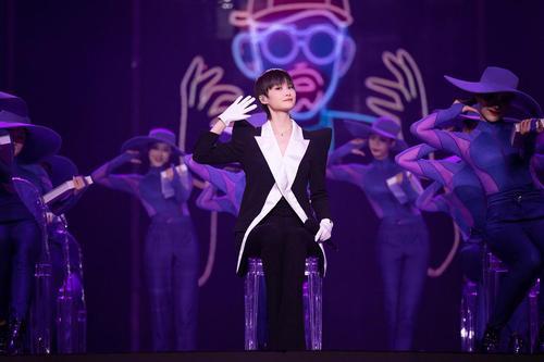 四川卫视跨年晚会嘉宾官宣,主要以川渝艺人为主,杨丞琳受争议