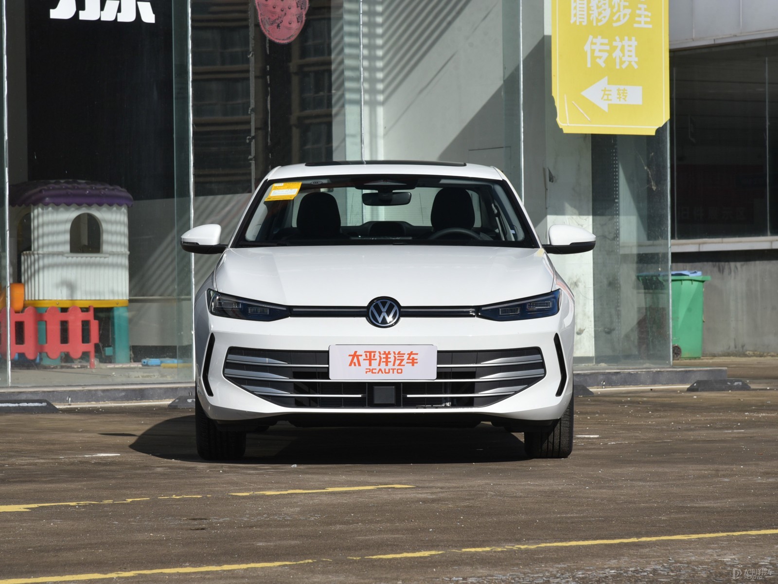 朗逸和轩逸配置、空间和价格的全方位对比