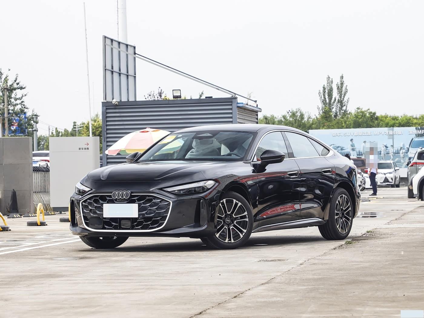 30万内中型轿车精选：六款实力座驾全面解析