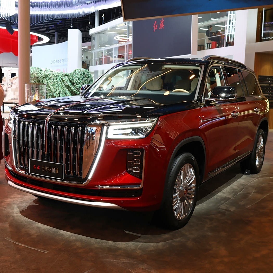 百万级六座SUV四强对决：东方气度与西方精工的巅峰较量