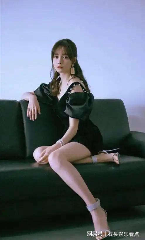 《歌手2025》官宣主持阵容:沈梦辰携热搜小品专座接线员称号回归|何炅|段子手|湖南卫视_订阅