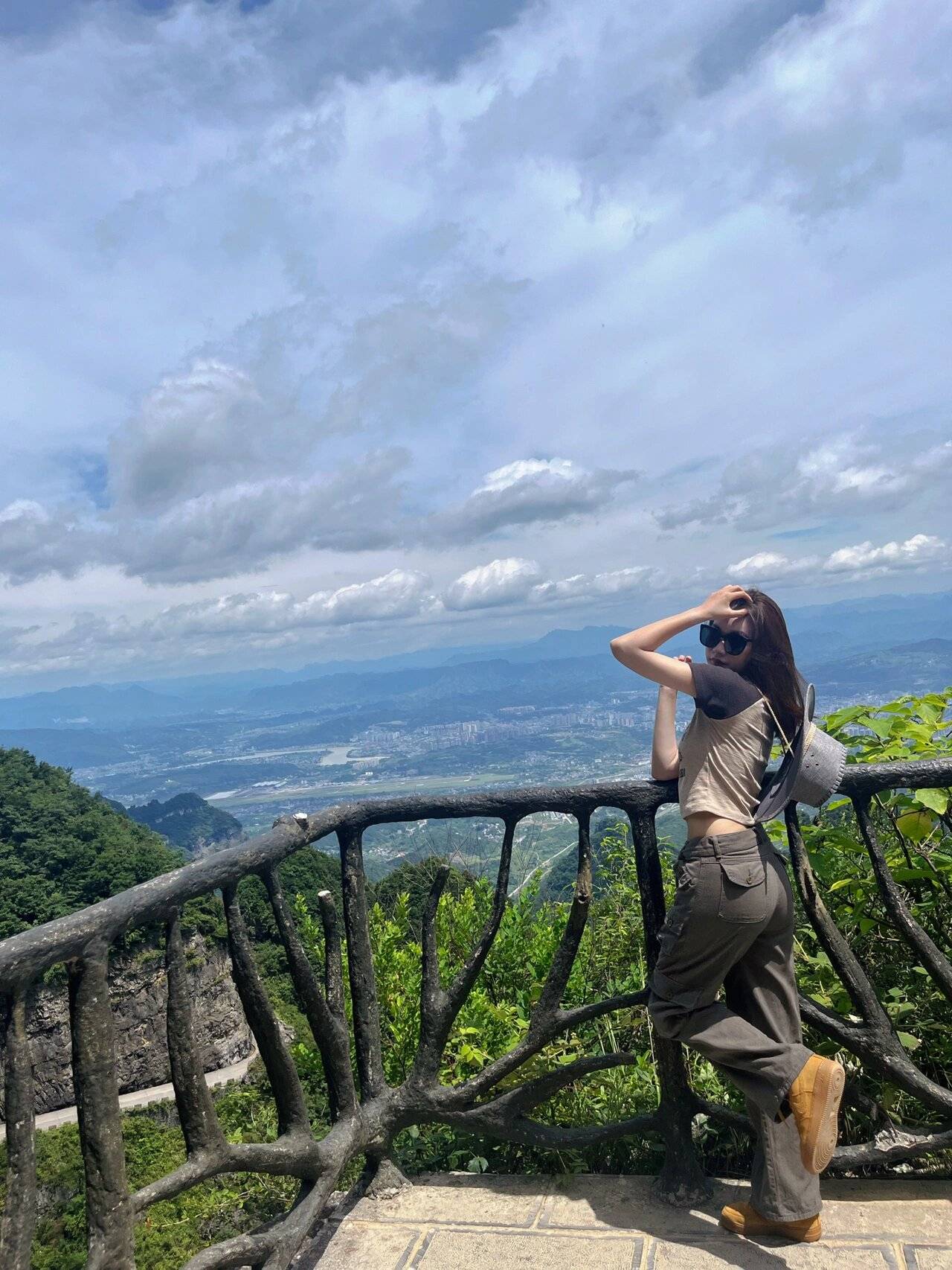 毕节到张家界旅游地点 ,这么好的攻略，看完马上收藏了_中国_旅行者_山水