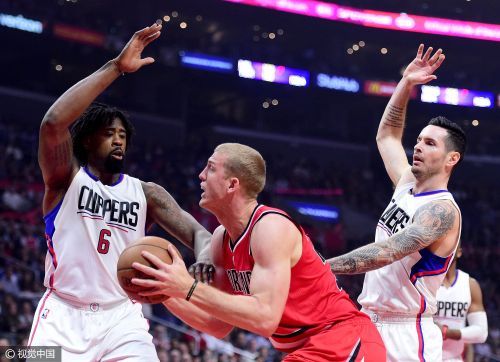 快船1分险胜开拓者 格里芬两双保罗14助攻_体育