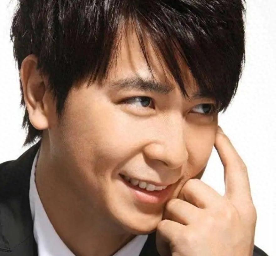 保剑锋获两人力挺，但网友半点不买账，插刀教下场各个不如意