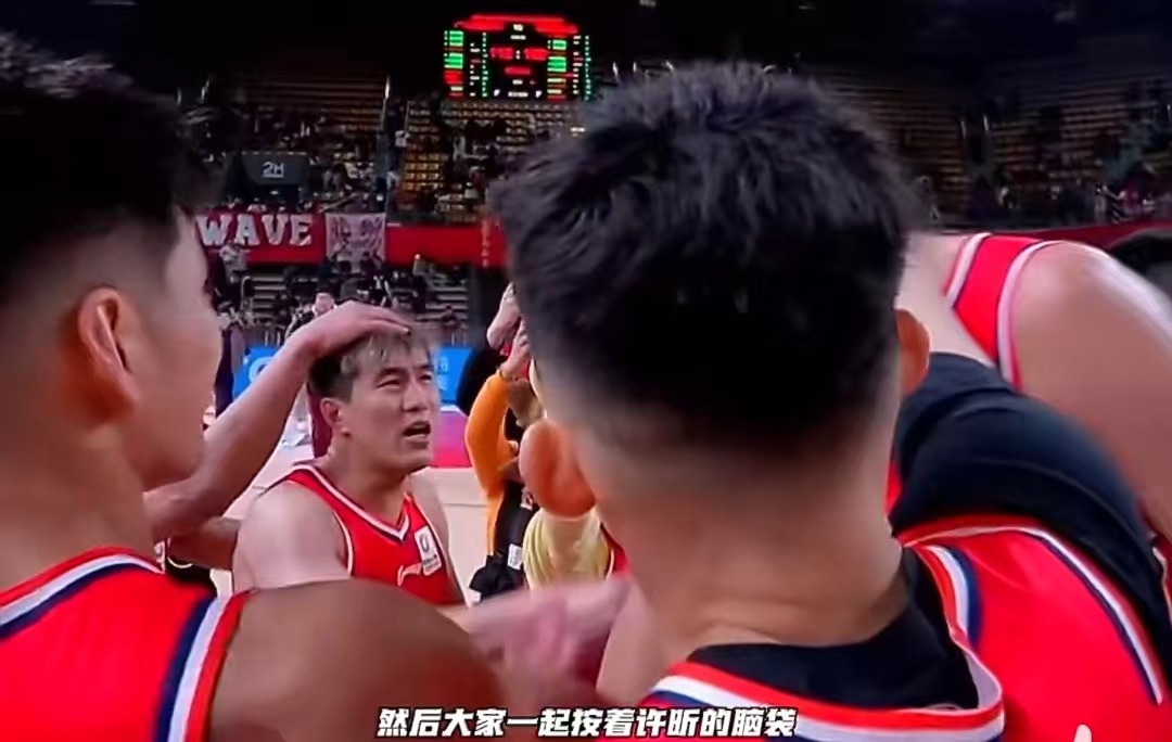 仅打3场，广州为何不交易郭艾伦？谁注意他赛后举动，杨鸣选错了