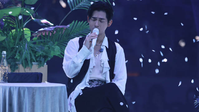 周渝民成都举办恒星之城演唱会