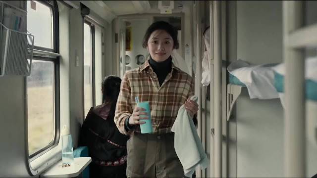 易烊千玺刘浩存演绎抗癌少年滚烫真心