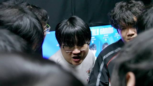 EDG鏖战十局洪超表现亮眼，团队称仍不够需进步